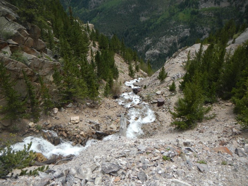 Looking down Browns Gulch towards I-70 just before crossing back over to the 730 Mine Trail. 